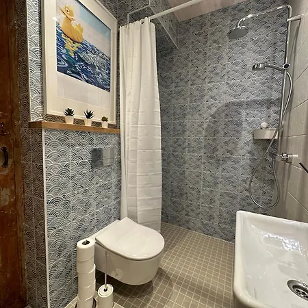 Magical Two Bedroom In * 빌얀디