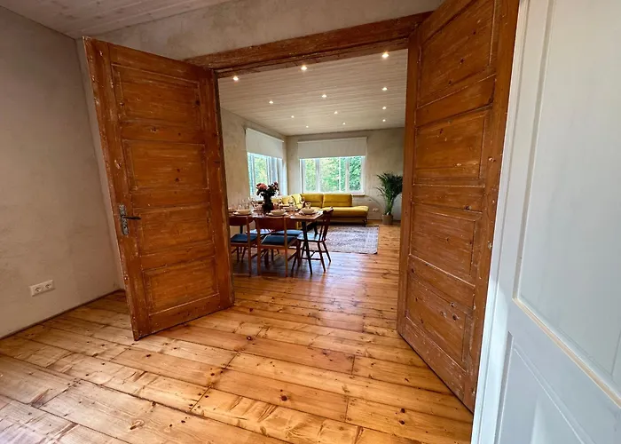 Magical Two Bedroom In Appartement